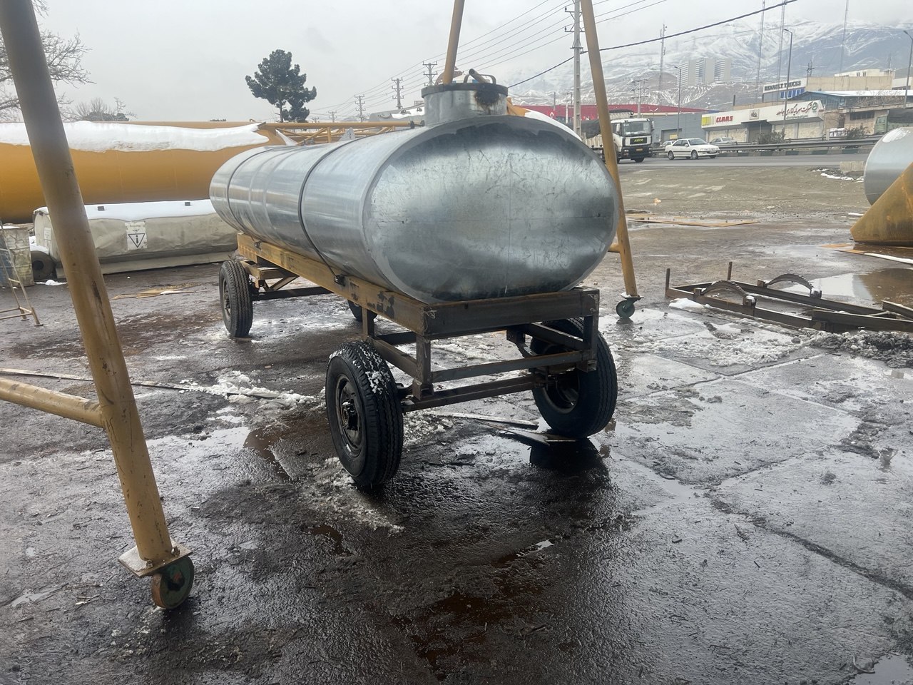 تانکر چرخدار